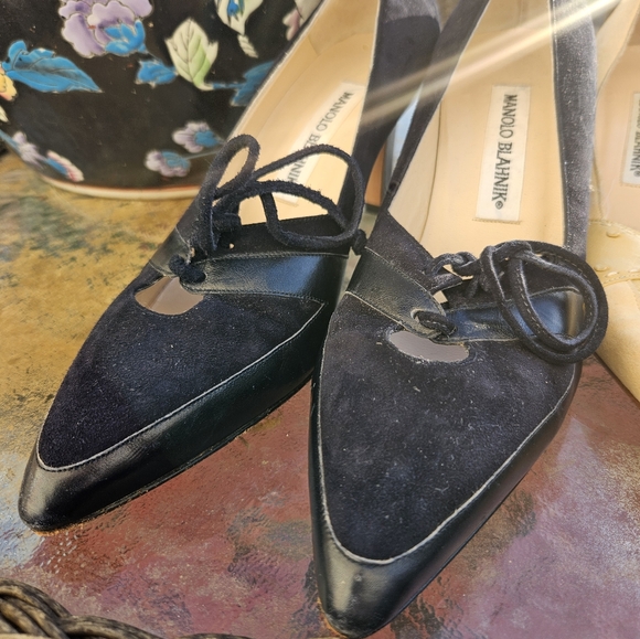 2pr MANOLO BLAHNIK Shoes-7 - Picture 6 of 7